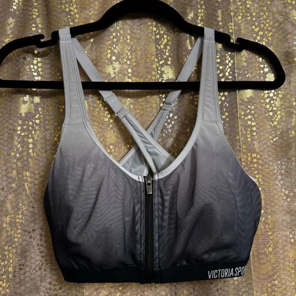 Victorias Secret Knockout Black White Ombre Front Zip Sports Bra 32DD